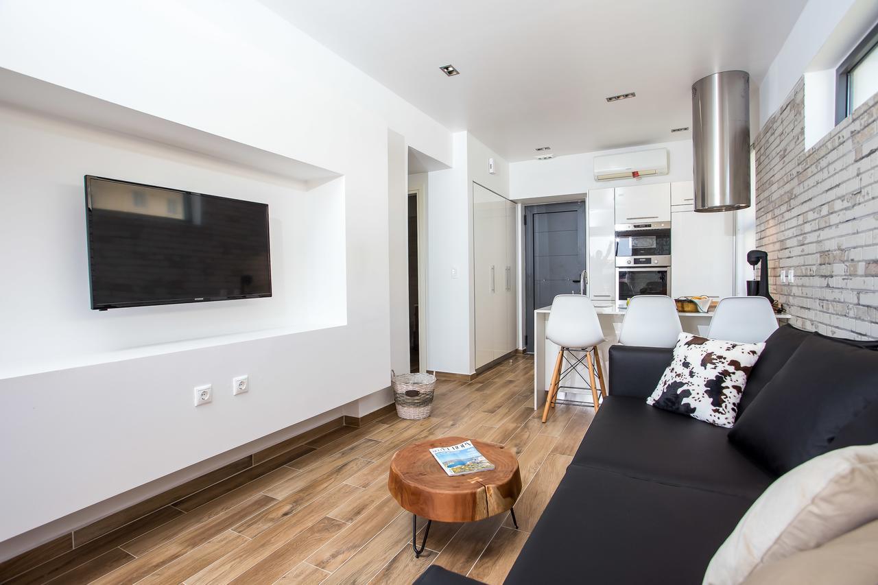 Yianna'S Flat Apartment Faliraki Exterior photo
